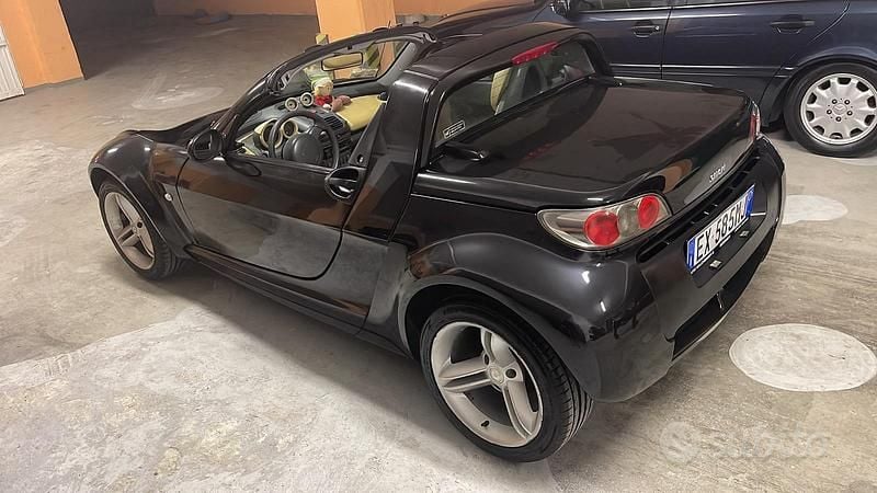 Usata Smart Roadster 82 CV (60 kW) 2004 Nero Cabrio