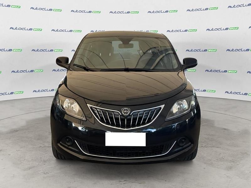Usata Lancia Ypsilon S 70 CV (51 kW) 2024 Nero Utilitaria