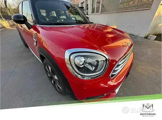 Usata Mini Cooper Business 150 CV (110 kW) 2018 Rosso Utilitaria