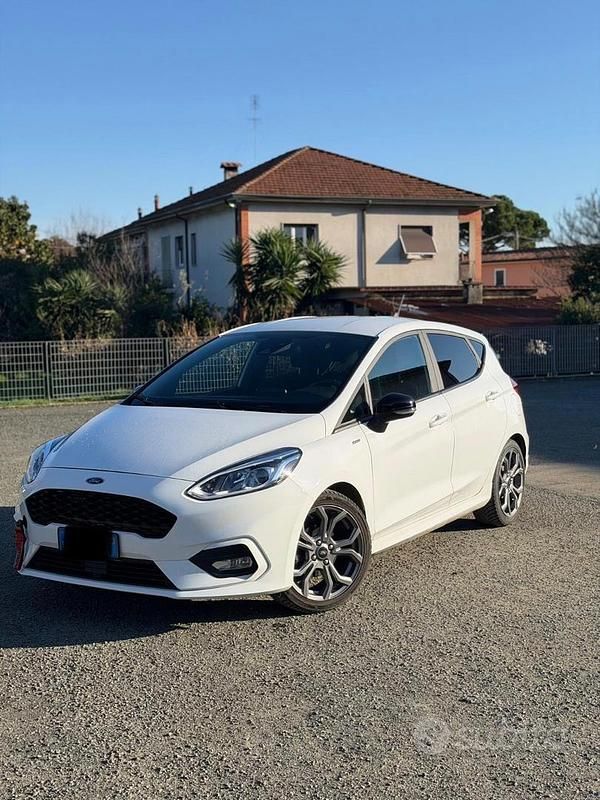 Usata Ford Fiesta ST-Line 95 CV (69 kW) 2021 Bianco Utilitaria