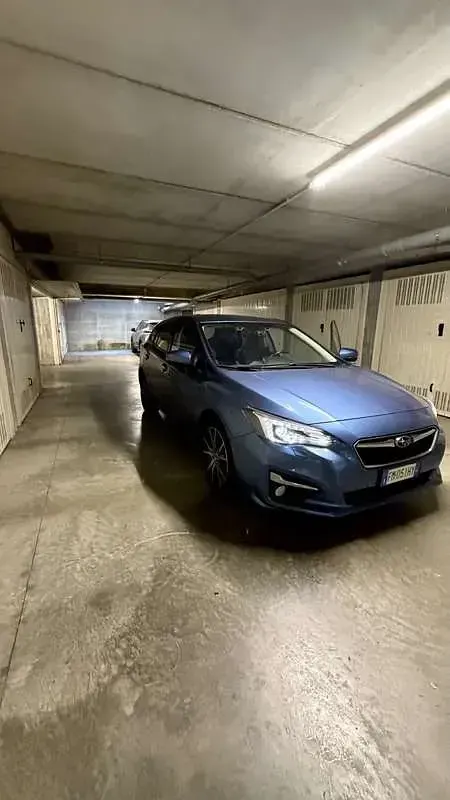 Usata Subaru Impreza Style 114 CV (83 kW) 2017 Bluazzurro Berlina