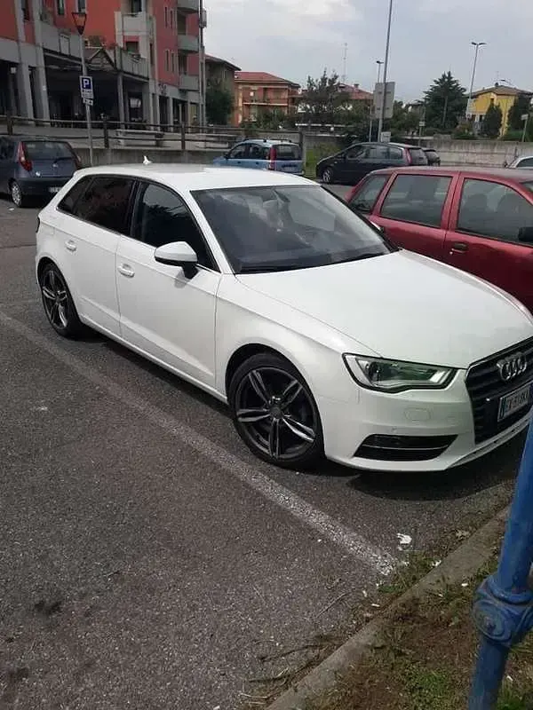 Usata Audi A3 Ambiente 150 CV (110 kW) 2014 Berlina