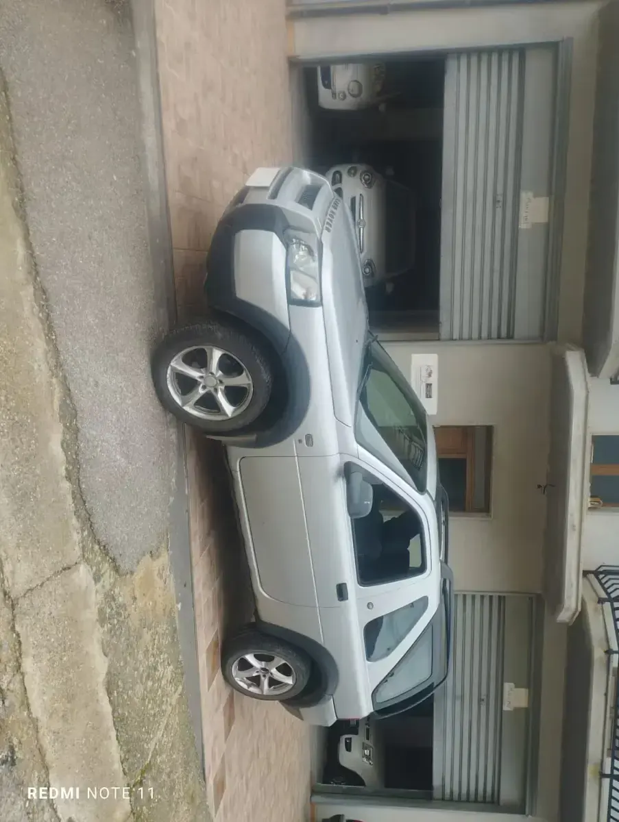 Usata Land Rover Freelander 109 CV (80 kW) 2004 Argento SUV
