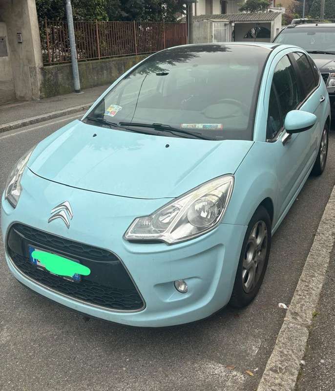 Blu/azzurro Usata 2011 Citroën C3 Exclusive Due volumi | 2999 € (Buon prezzo) - Immagine 1/1