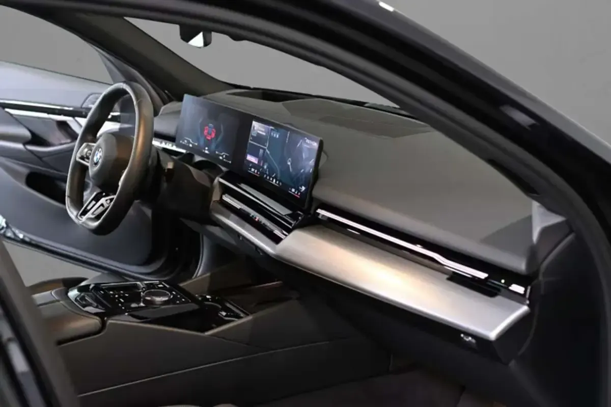 Usata BMW 520 M Sport 197 CV (144 kW) 2024 Nero Station wagon