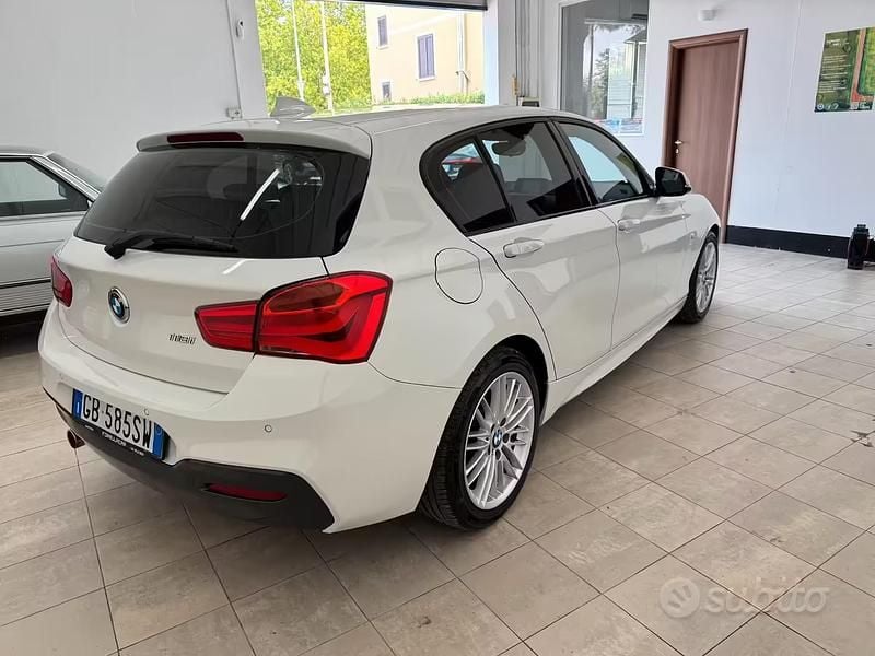 Usata BMW 118 M Sport 136 CV (100 kW) 2019 Bianco Utilitaria
