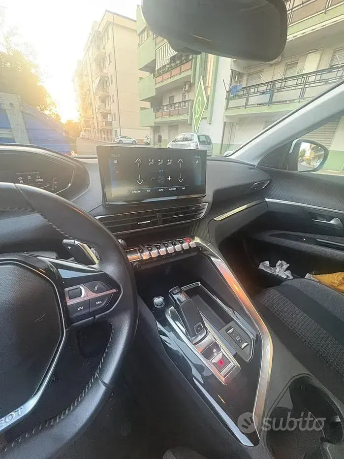 Usata Peugeot 3008 131 CV (96 kW) 2021 SUV