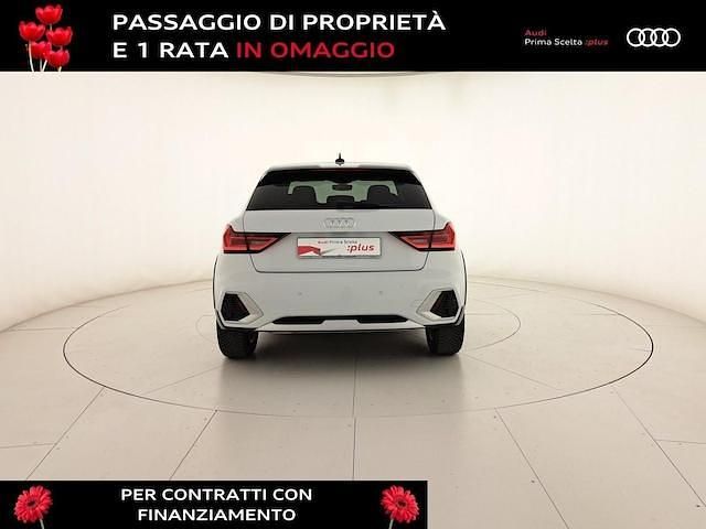 Usata Audi A1 Comfort 116 CV (85 kW) 2024 Bianco ghiacciaio metallizzato SUV