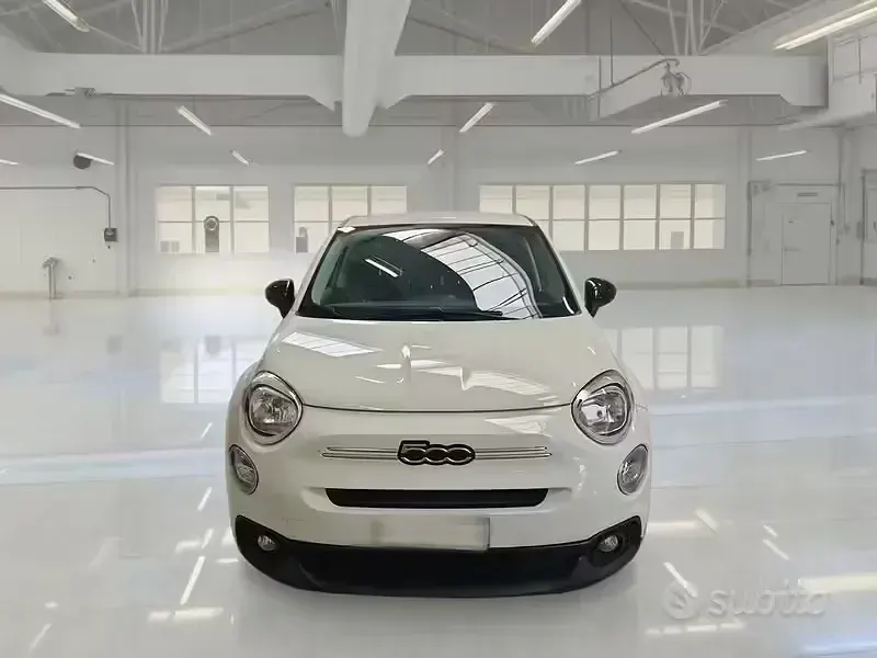 Gebraucht Fiat 500X Club 119 PS (87 kW) 2023 Weiß SUV