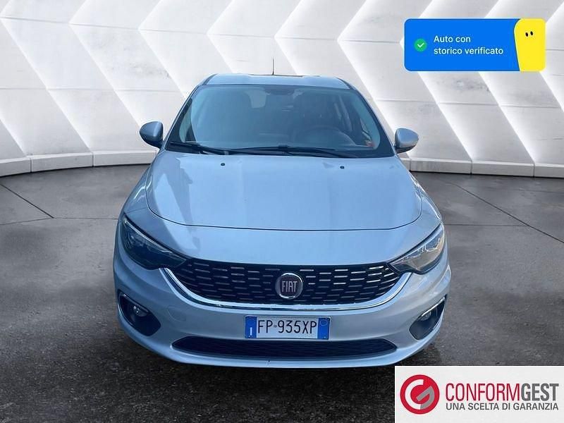 Usata Fiat Tipo Lounge 95 CV (69 kW) 2018 Grigio Utilitaria