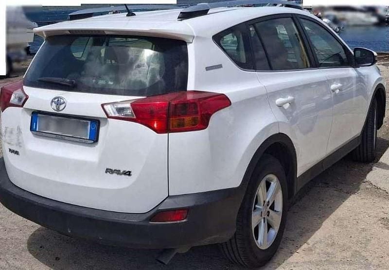 Usata Toyota RAV4 Active 124 CV (91 kW) 2014 Bianco SUV