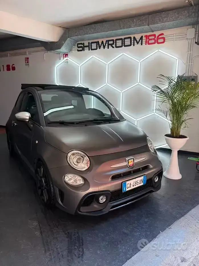 Usata Abarth 595C Turismo 165 CV (121 kW) 2020 Grigio Cabrio