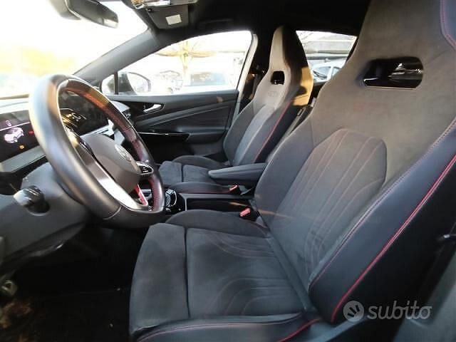 Usata VW ID.5 GTX 219 kW (299 CV) 2023 Bianco SUV