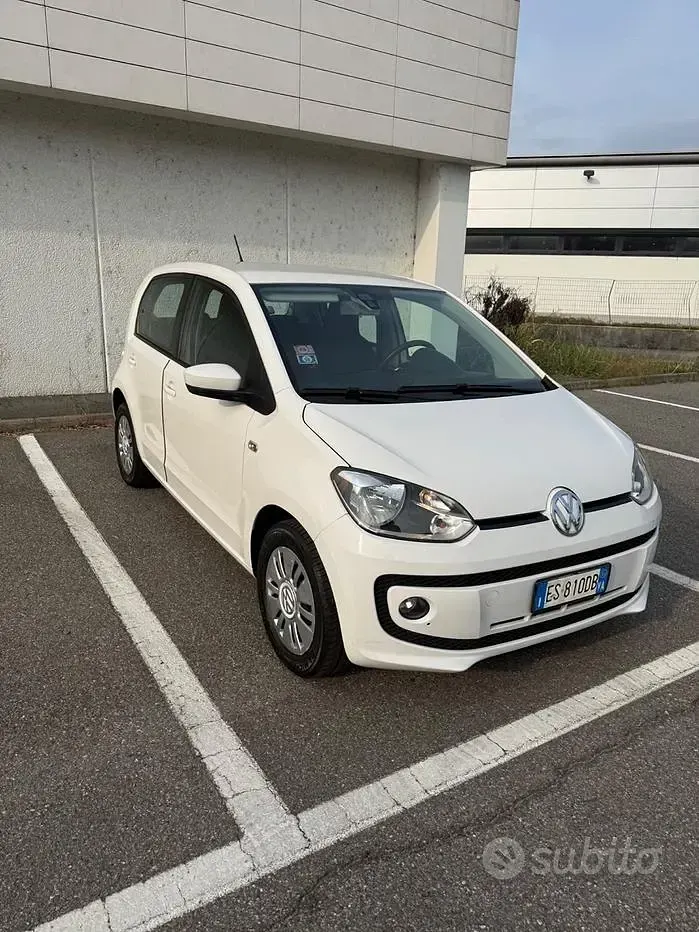 Usata VW up! Move 68 CV (50 kW) 2013 Bianco Utilitaria