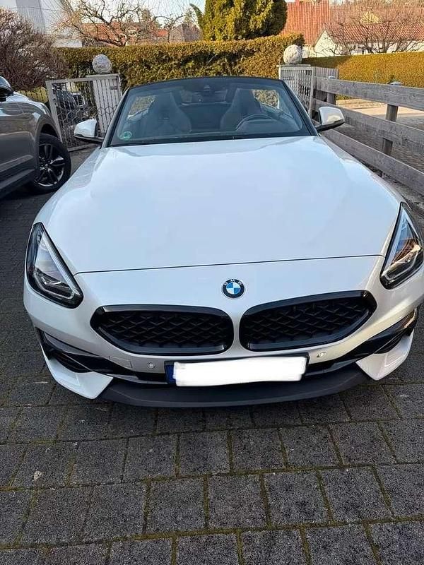 Begagnad BMW Z4 Advantage 197 HK (144 kW) 2020 Vit Cab