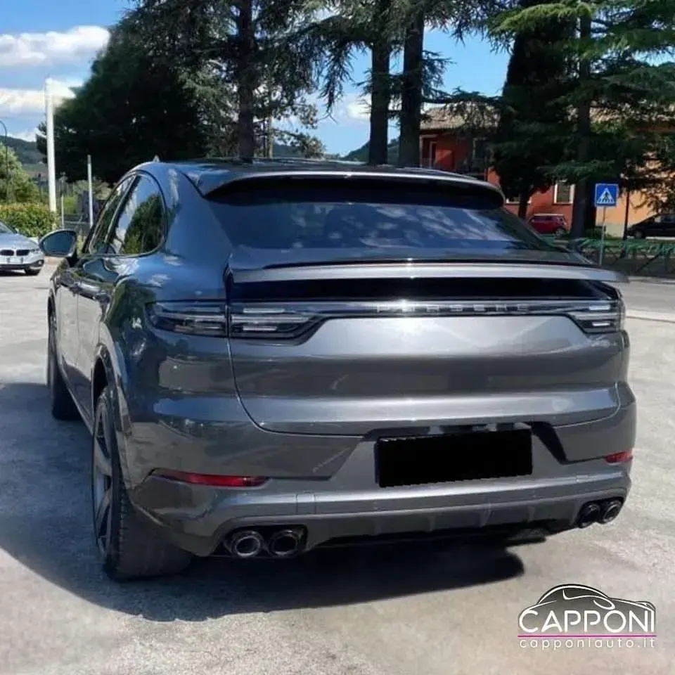 Usata Porsche Cayenne 340 CV (250 kW) 2021 Grigio SUV