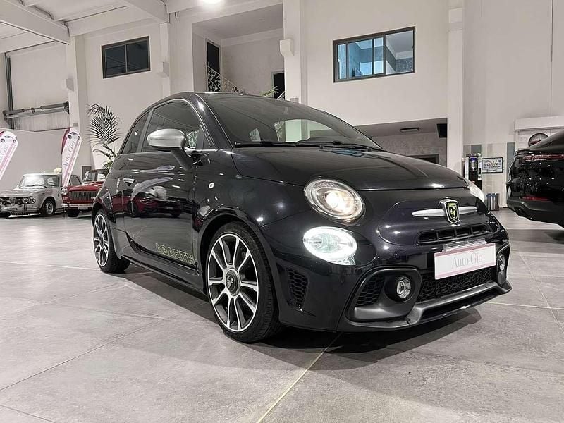 Usata Abarth 595C Turismo 165 CV (121 kW) 2019 Ossidania metalizzato inte pel Cabrio