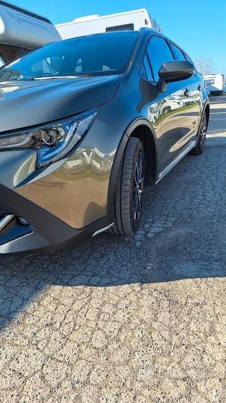 Usata Toyota Corolla 195 CV (143 kW) 2020 Station wagon