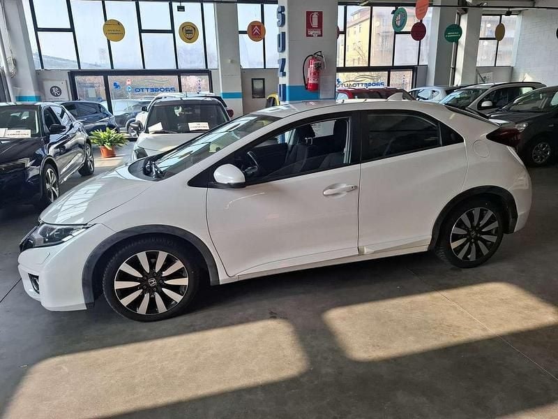 Usata Honda Civic Elegance 120 CV (88 kW) 2016 Bianco Berlina