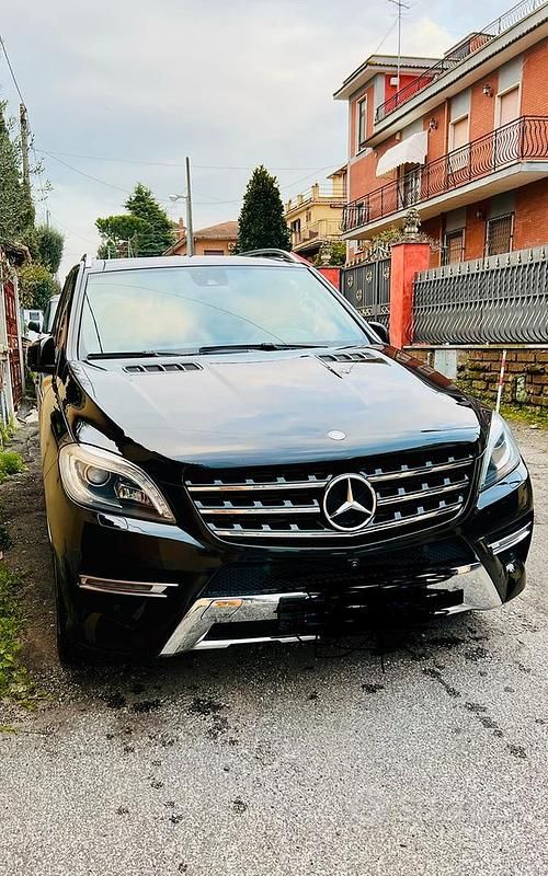 Usata Mercedes GLE250 Premium Plus 2013 Nero SUV