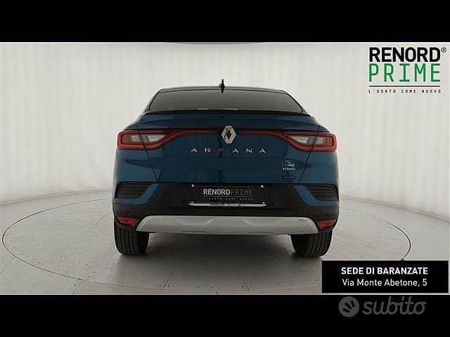 Usata Renault Arkana Intens 145 CV (106 kW) 2023 Blu scuro SUV
