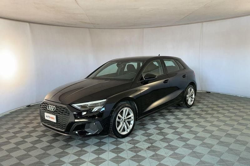 Usata Audi A3 150 CV (110 kW) 2022 Nero Berlina