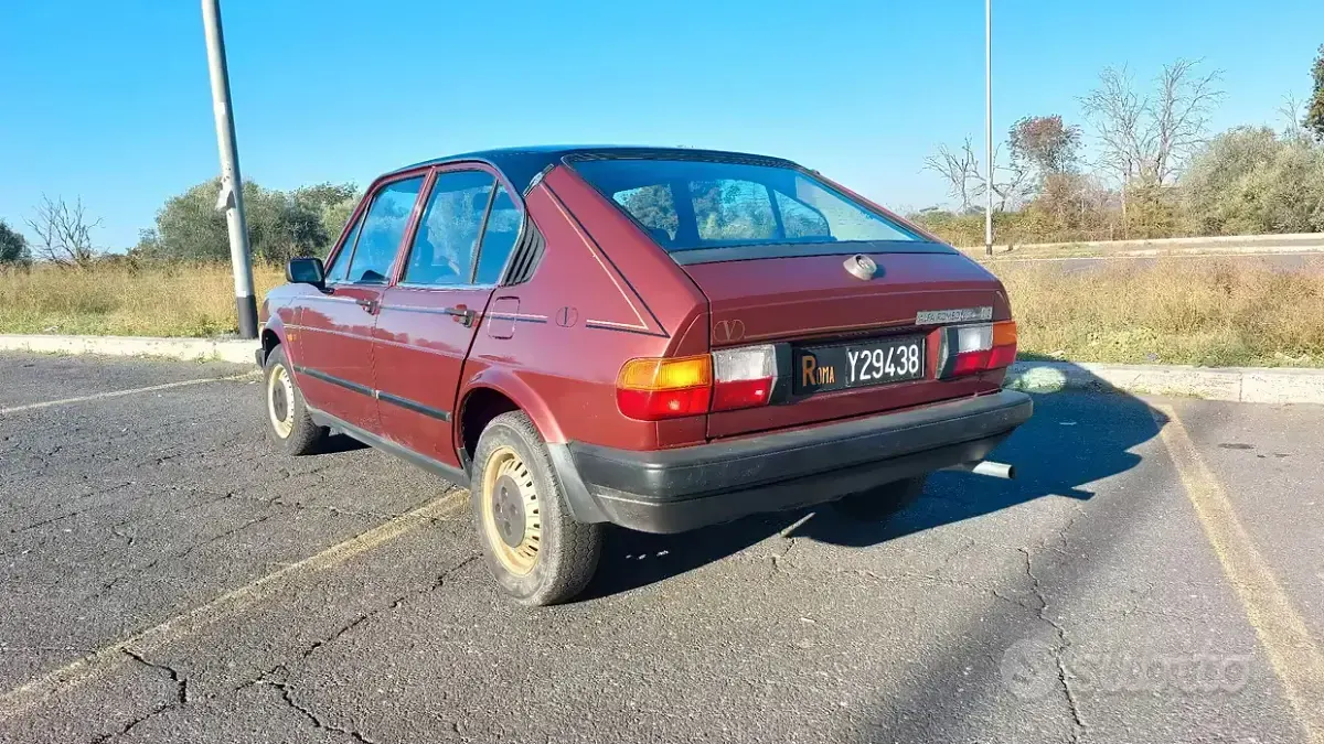 Usata Alfa Romeo Alfasud 68 CV (50 kW) 1981 Berlina