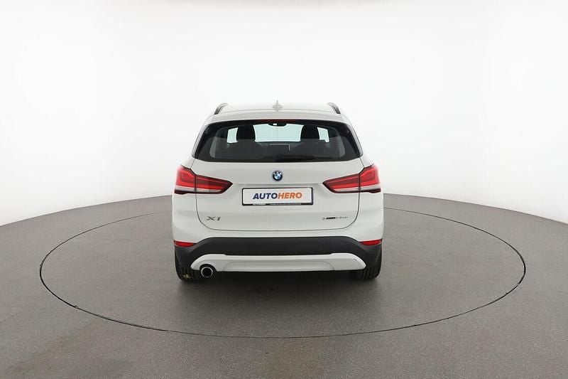 Usata BMW X1 Advantage 220 CV (161 kW) 2021 Bianco SUV