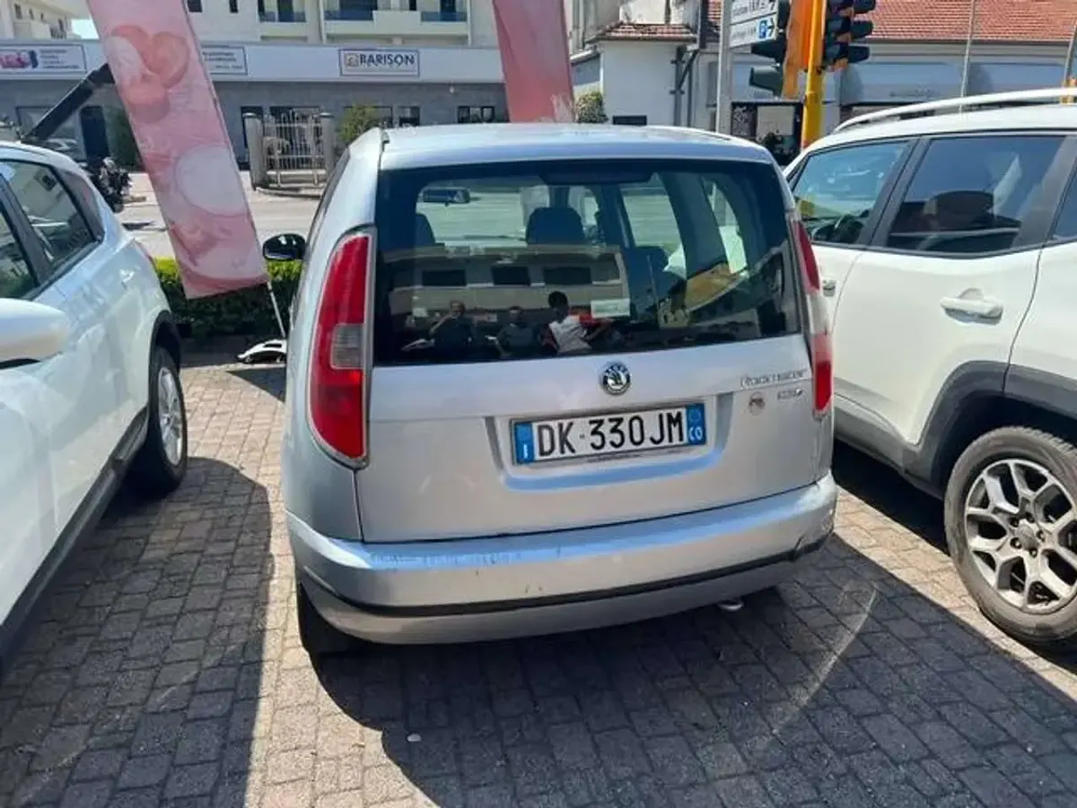 Usata Skoda Roomster 69 CV (50 kW) 2007 Blu/azzurro Monovolume
