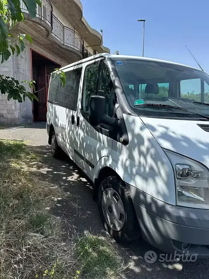 Usata Ford Transit 90 CV (66 kW) 2010 Bianco Furgone