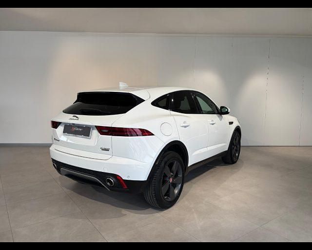 Usata Jaguar E-Pace R-Dynamic 240 CV (176 kW) 2019 Bianco SUV