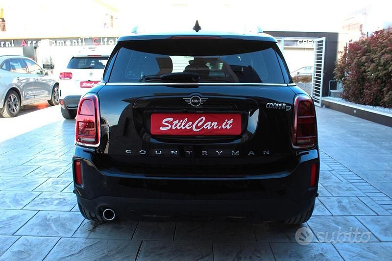 Usata Mini Cooper D Countryman Business 150 CV (110 kW) 2022 Nero SUV