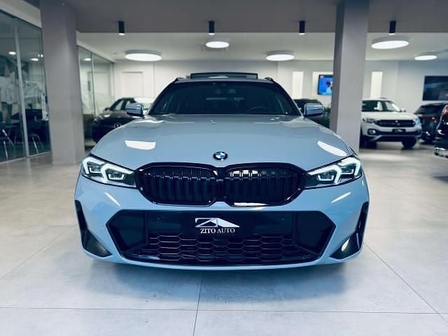 Usata BMW 320e M Sport 190 CV (139 kW) 2023 Grigio Station wagon
