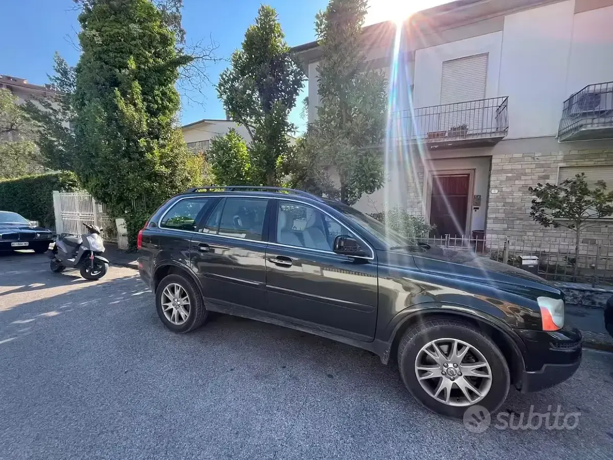Usata Volvo XC90 185 CV (136 kW) 2006 Nero SUV