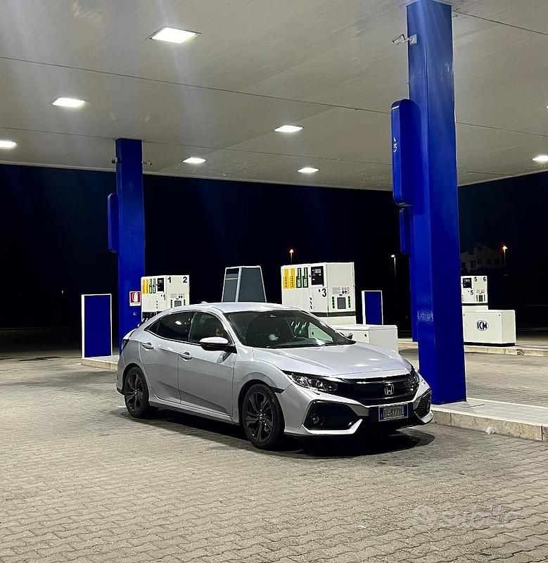 Usata Honda Civic 2018 Grigio Berlina
