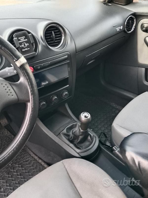 Usata Seat Ibiza 2003 Grigio Utilitaria