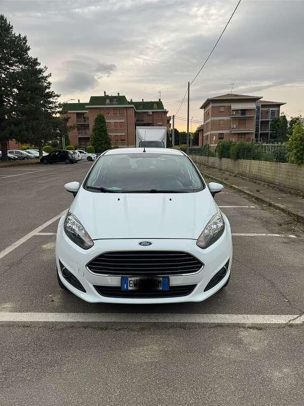 Usata Ford Fiesta Business Edition 60 CV (44 kW) 2014 Utilitaria