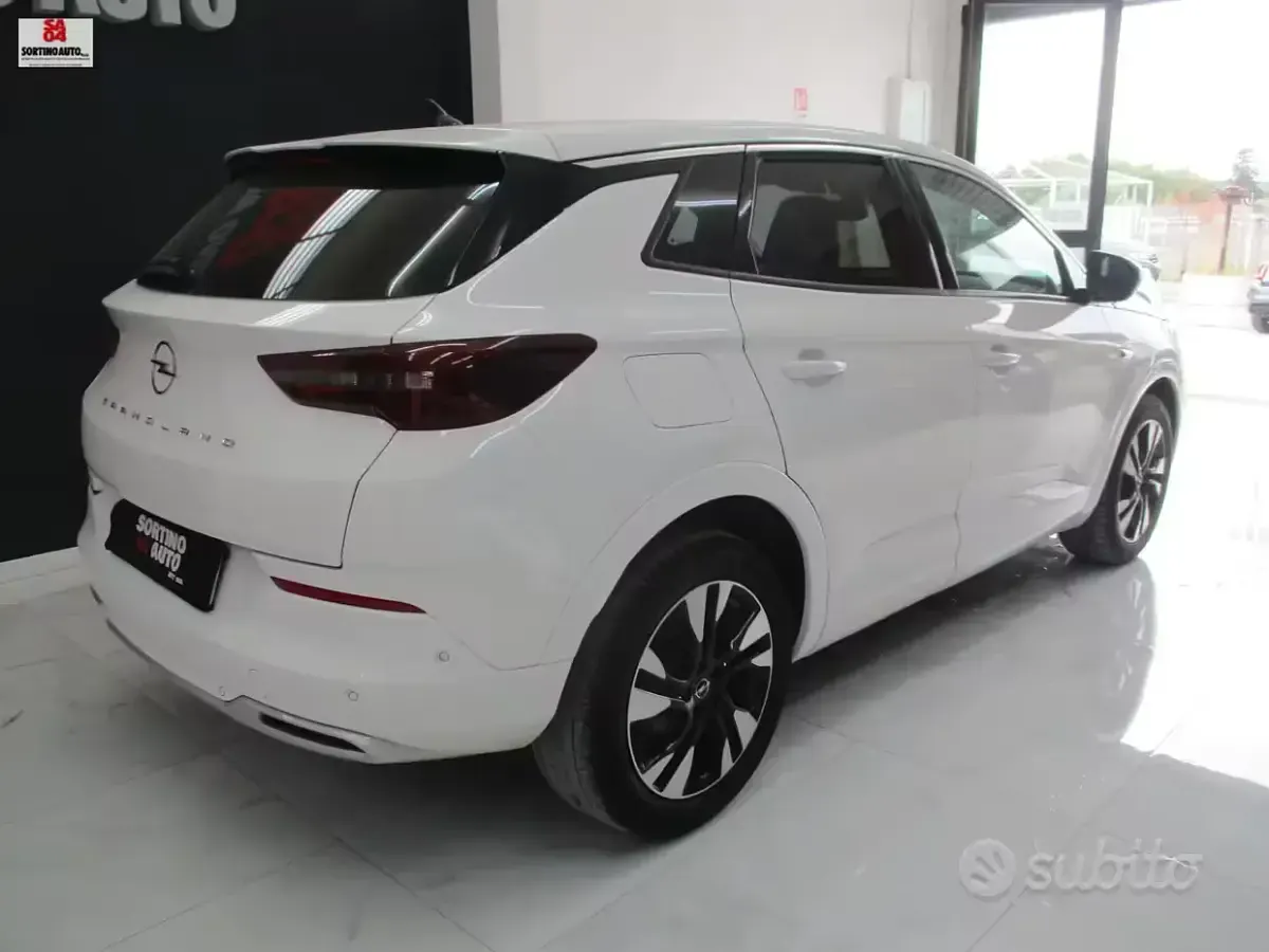 Usata Opel Grandland X Business 131 CV (96 kW) 2022 Bianco SUV