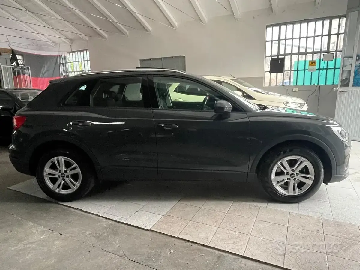 Usata Audi Q3 S-Line 150 CV (110 kW) 2021 Grigio SUV