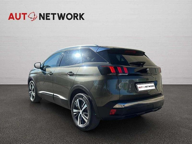 Usata Peugeot 3008 Business-Line 131 CV (96 kW) 2020 Grigio SUV