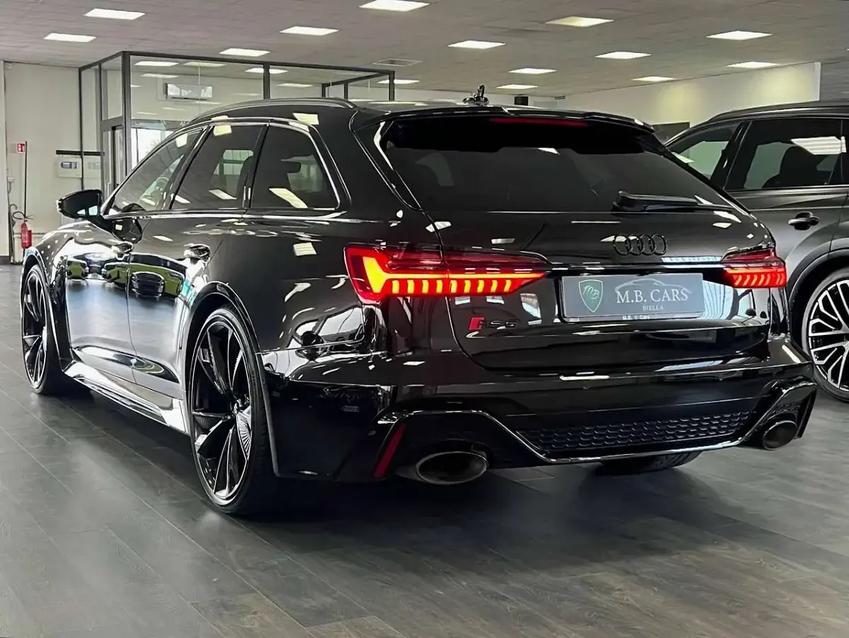 Usata Audi A6 600 CV (441 kW) 2020 Nero Station wagon