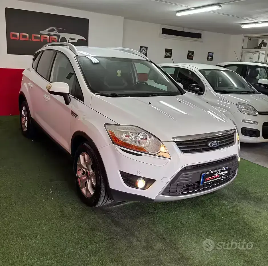Usata Ford Kuga Titanium 140 CV (102 kW) 2011 Bianco SUV