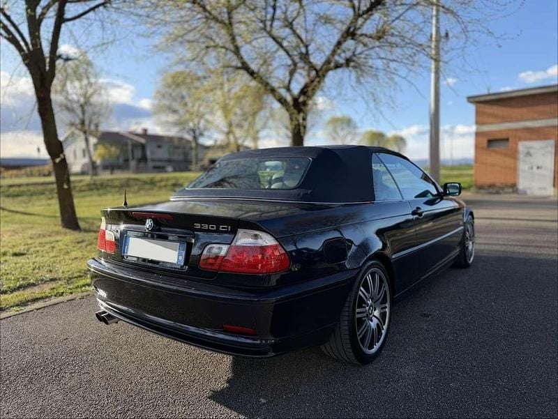 Usata BMW 330 Cabriolet 231 CV (169 kW) 2001 Blu Cabrio