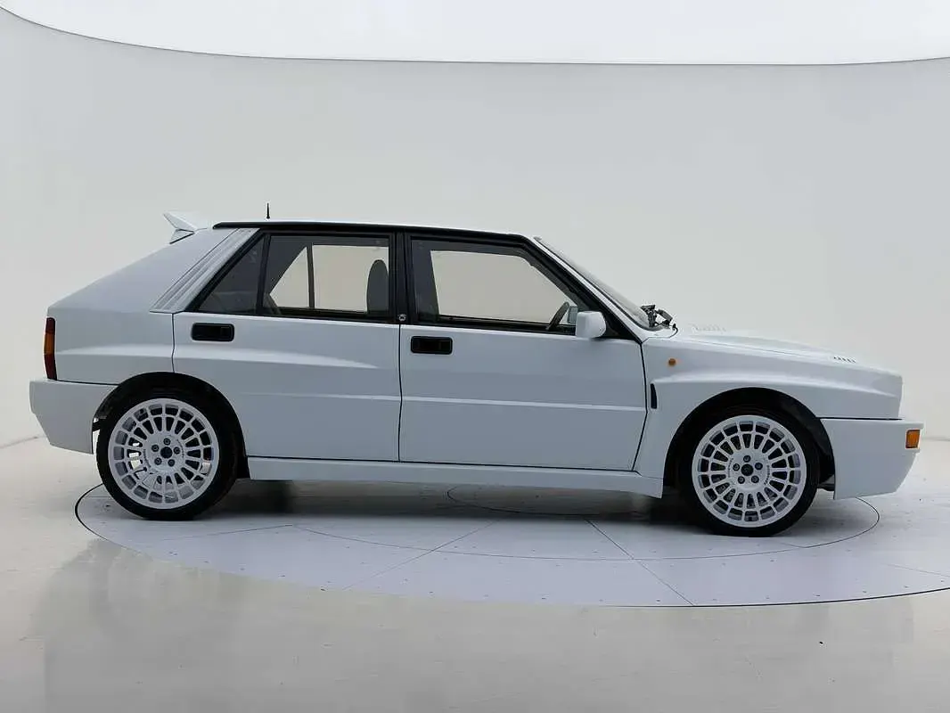 Usata Lancia Delta 280 CV (205 kW) 1992 Bianco Utilitaria