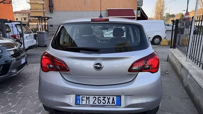 Usata Opel Corsa 75 CV (55 kW) 2018 Argento Utilitaria