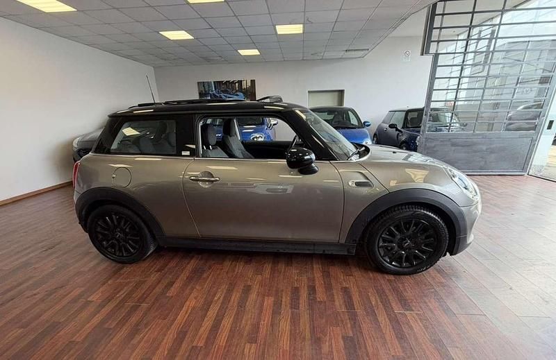 Usata Mini Cooper 136 CV (100 kW) 2017 Other Utilitaria