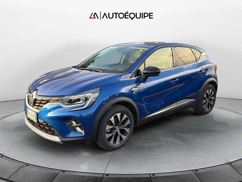 Usata Renault Captur Techno 143 CV (105 kW) 2023 Blu/azzurro SUV