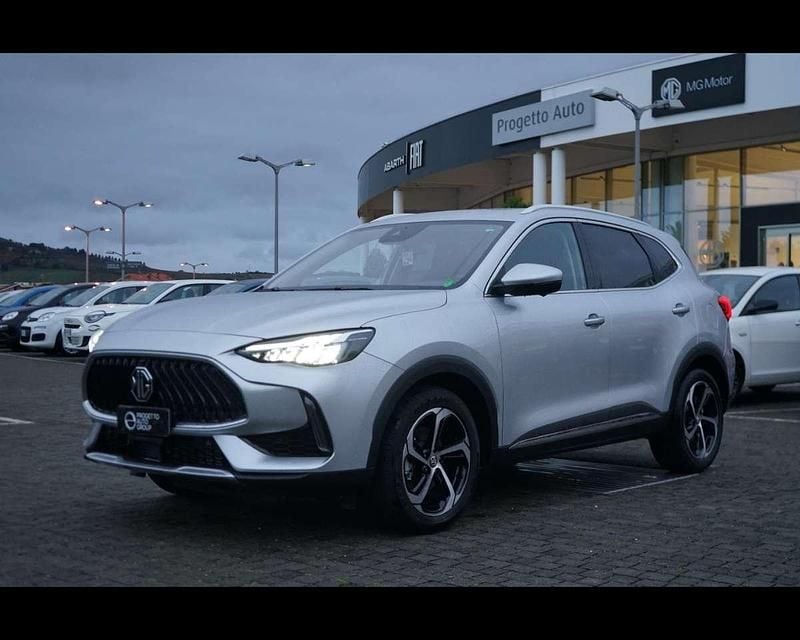 Usata MG HS Luxury 162 CV (119 kW) 2024 Medal silver SUV