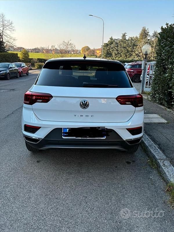 Usata VW T-Roc Advance 116 CV (85 kW) 2019 Bianco SUV
