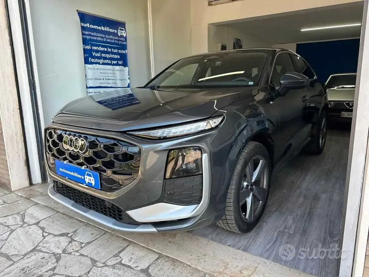 Nuova Audi Q3 Sportback S-Line 150 CV (110 kW) 2026 Grigio SUV
